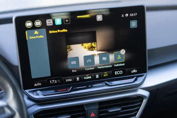 SEAT Leon ST 1.5 TSI e-Hybrid FR DSG 41
