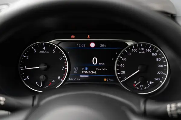 Nissan Juke 1.0 DIG-T Kiiro 18