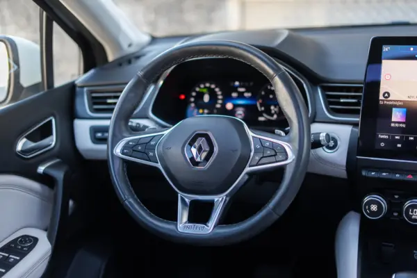 Renault Captur 1.3 TCe Initiale Paris EDC 8