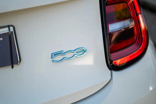 Fiat 500e 3 + 1 42 kWh 74