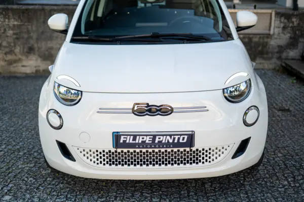 Fiat 500e 3 + 1 42 kWh 80