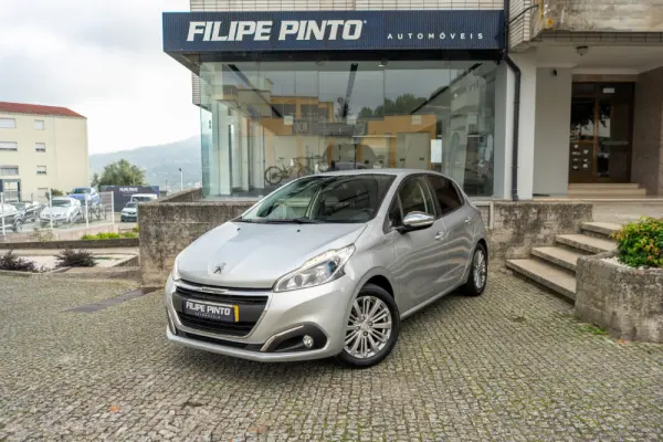 Peugeot 208 1.2 PureTech Style 35