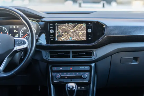 Volkswagen T-Cross 1.0 TSI Life 17