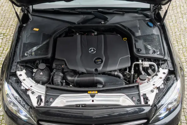 Mercedes-Benz C 220 d 4Matic Station 7G-TRONIC AMG Line 100