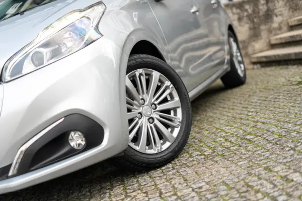 Peugeot 208 1.2 PureTech Style 39