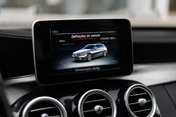 Mercedes-Benz C 220 d 4Matic Station 7G-TRONIC AMG Line 31
