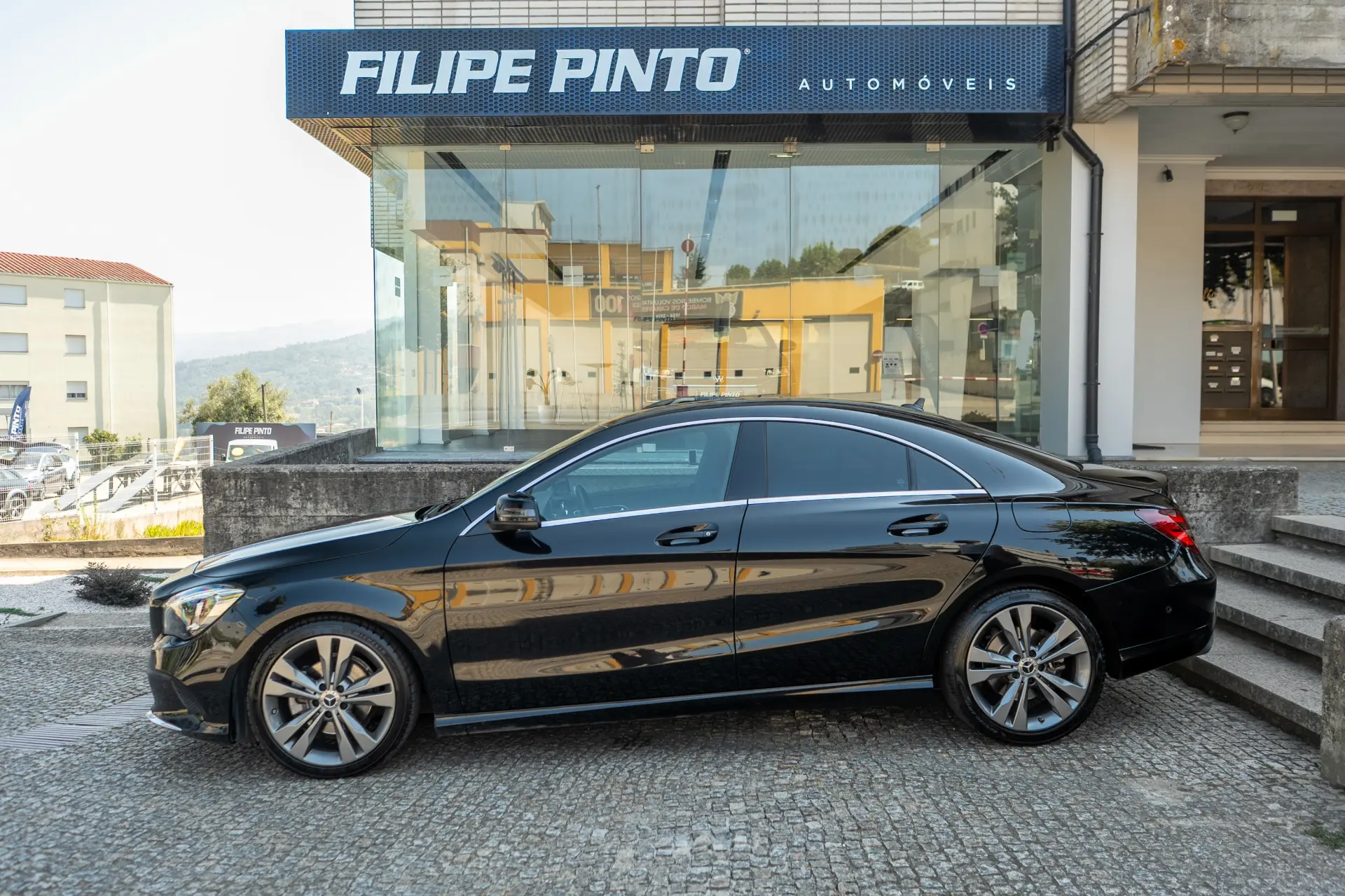 Mercedes-Benz CLA 180 d Urban 3