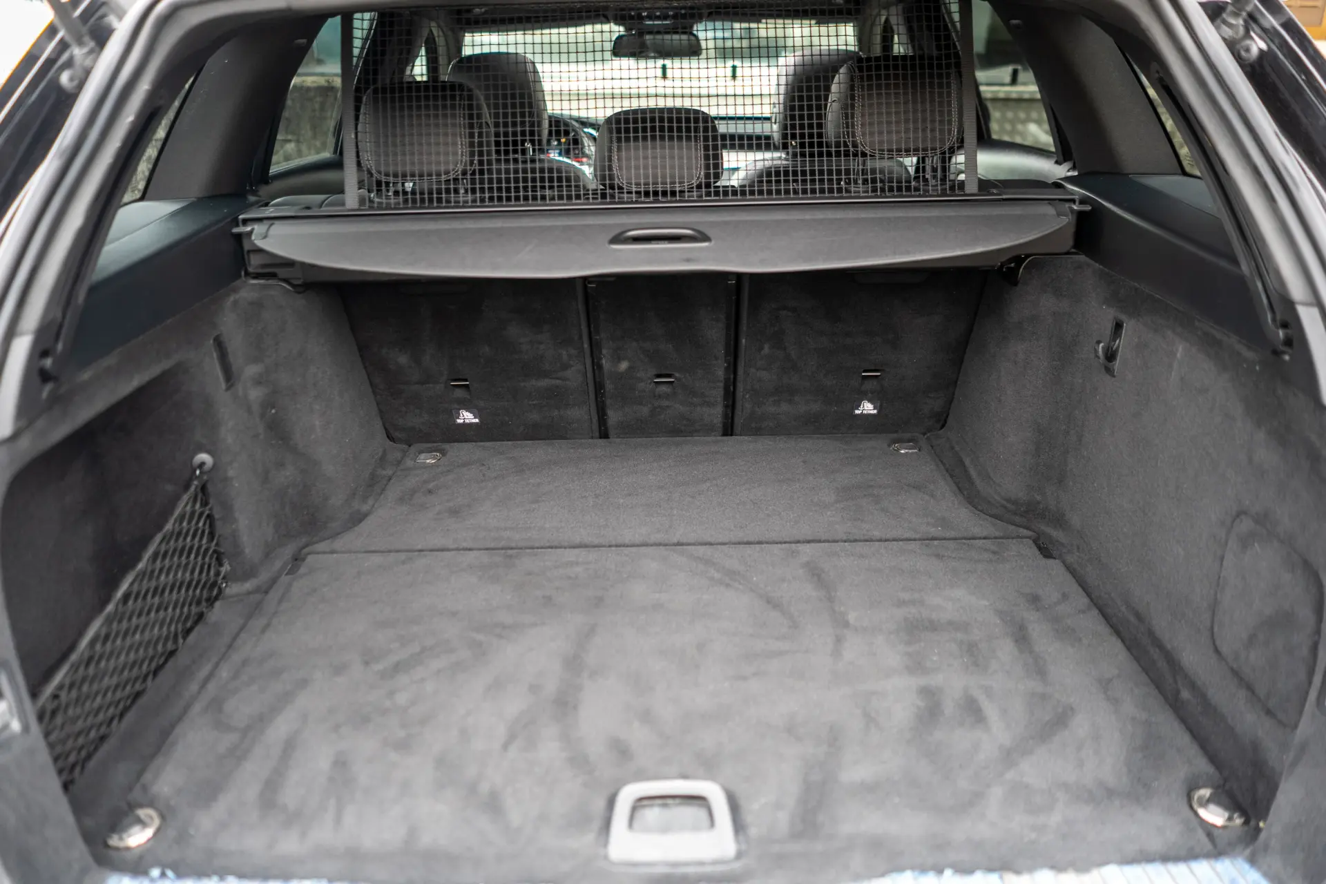 Mercedes-Benz C 220 d 4Matic Station 7G-TRONIC AMG Line 66