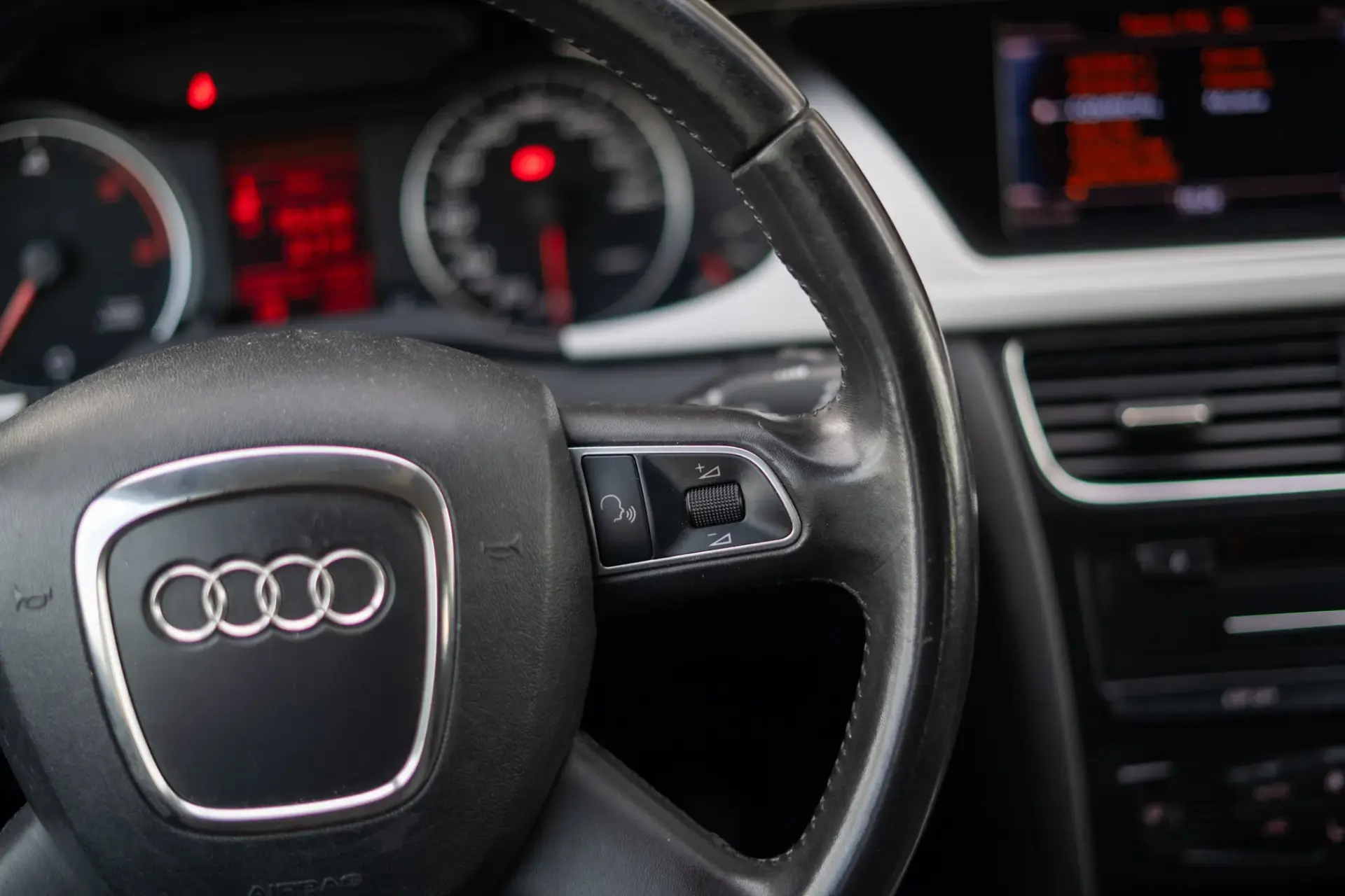 Audi A4 Allroad 2.0 TDI quattro 10