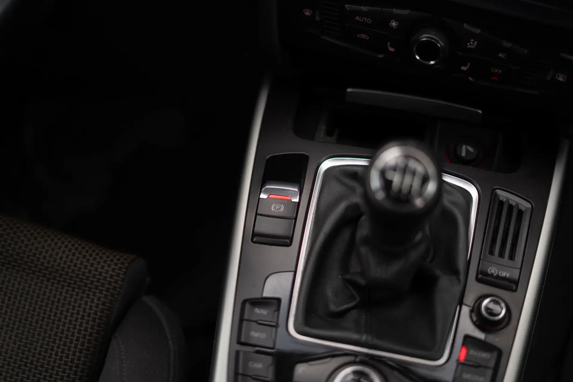 Audi A4 Allroad 2.0 TDI quattro 26