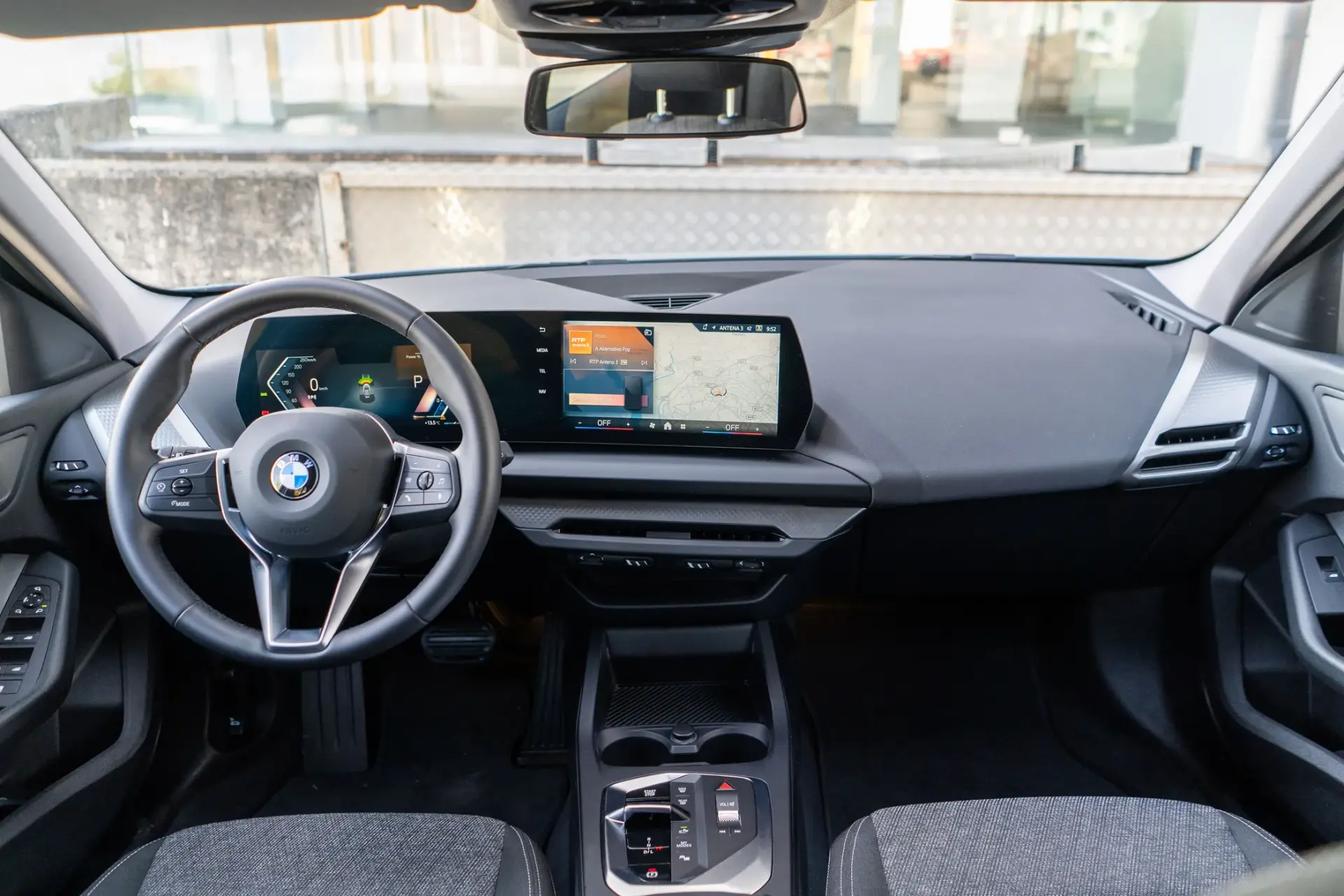 BMW 116 Pack Desportivo M 7