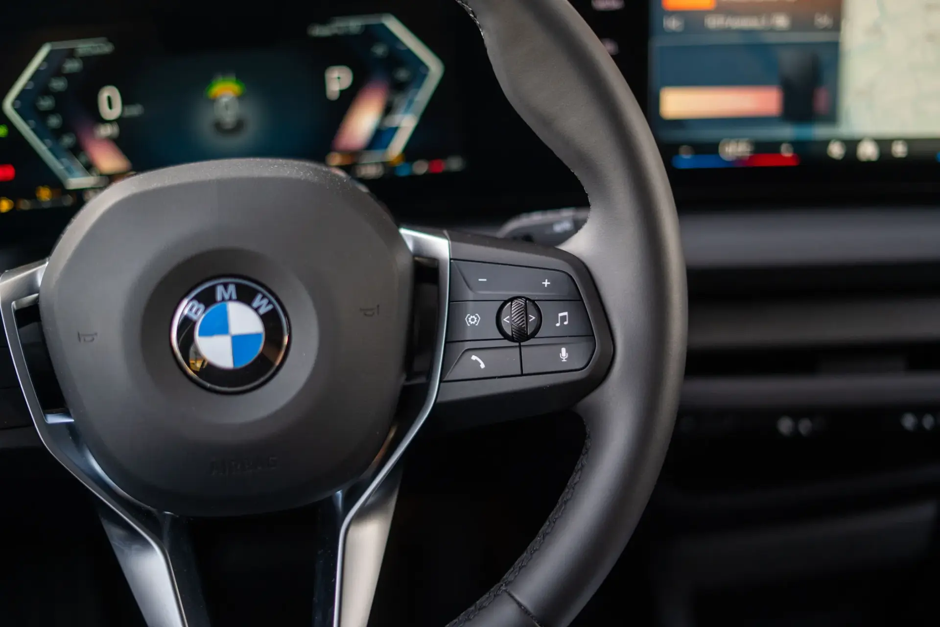BMW 116 Pack Desportivo M 11