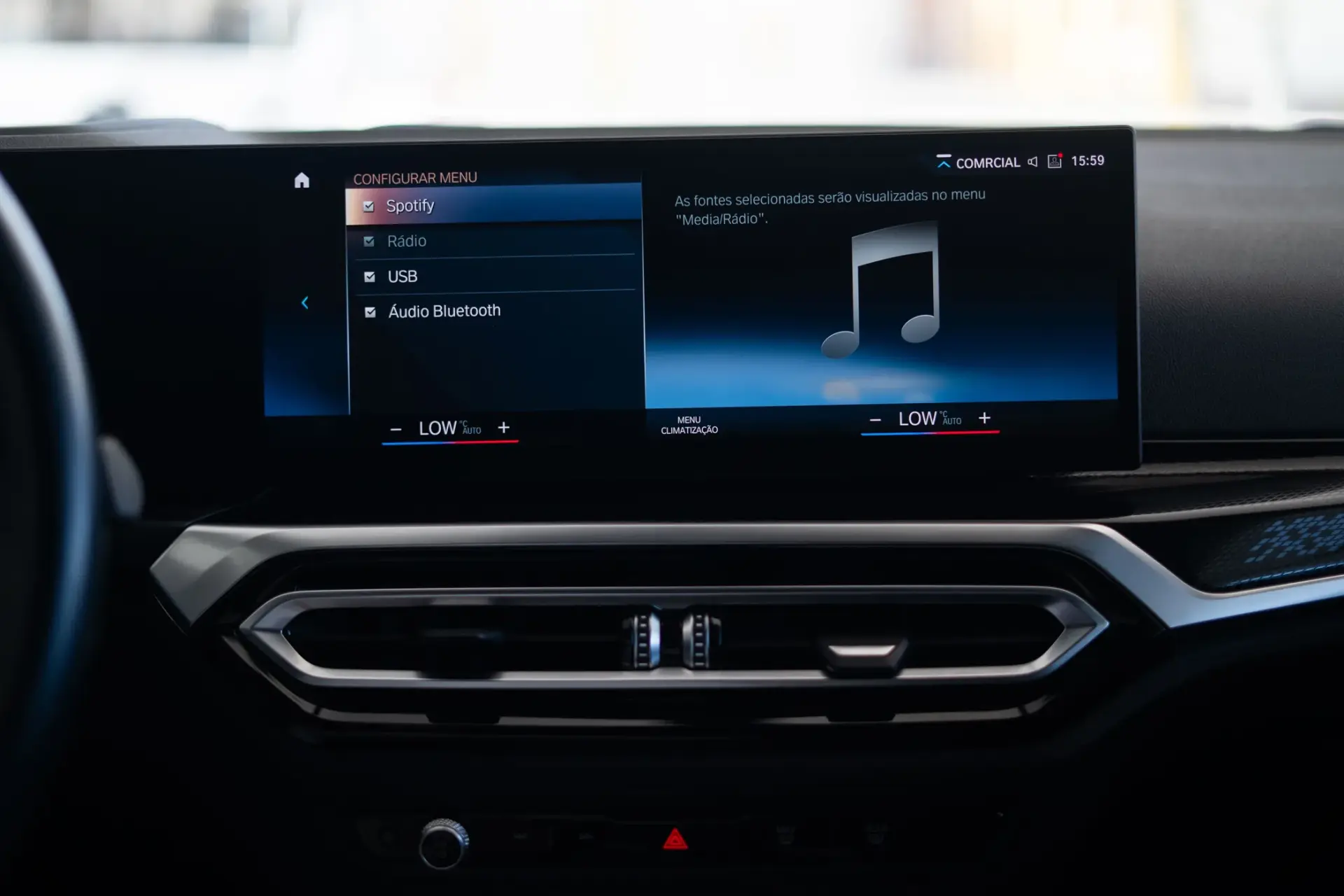 BMW 220 d Coupe Pack M Auto 37
