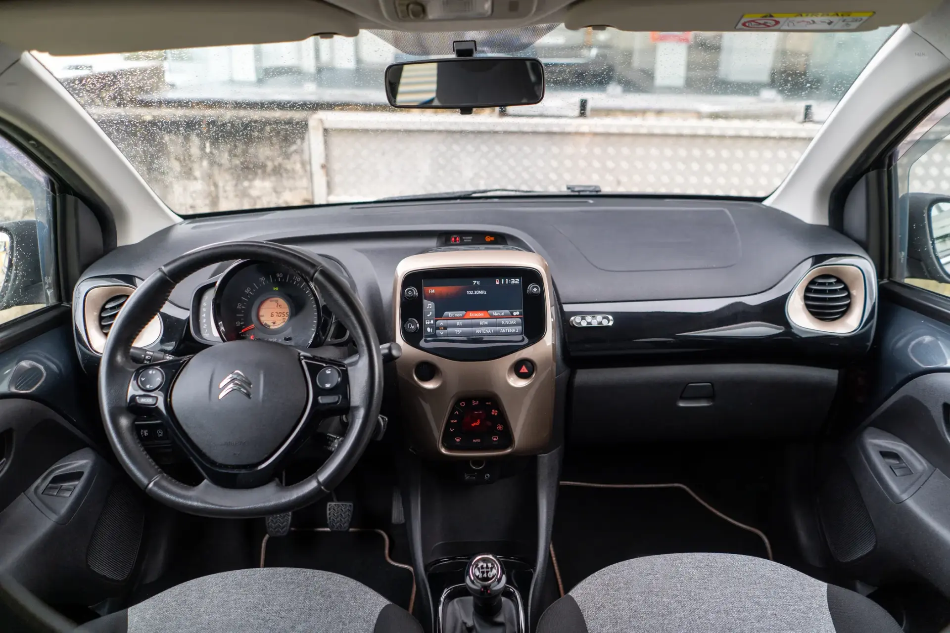 Citroen C1 1.0 VTi Origins 8