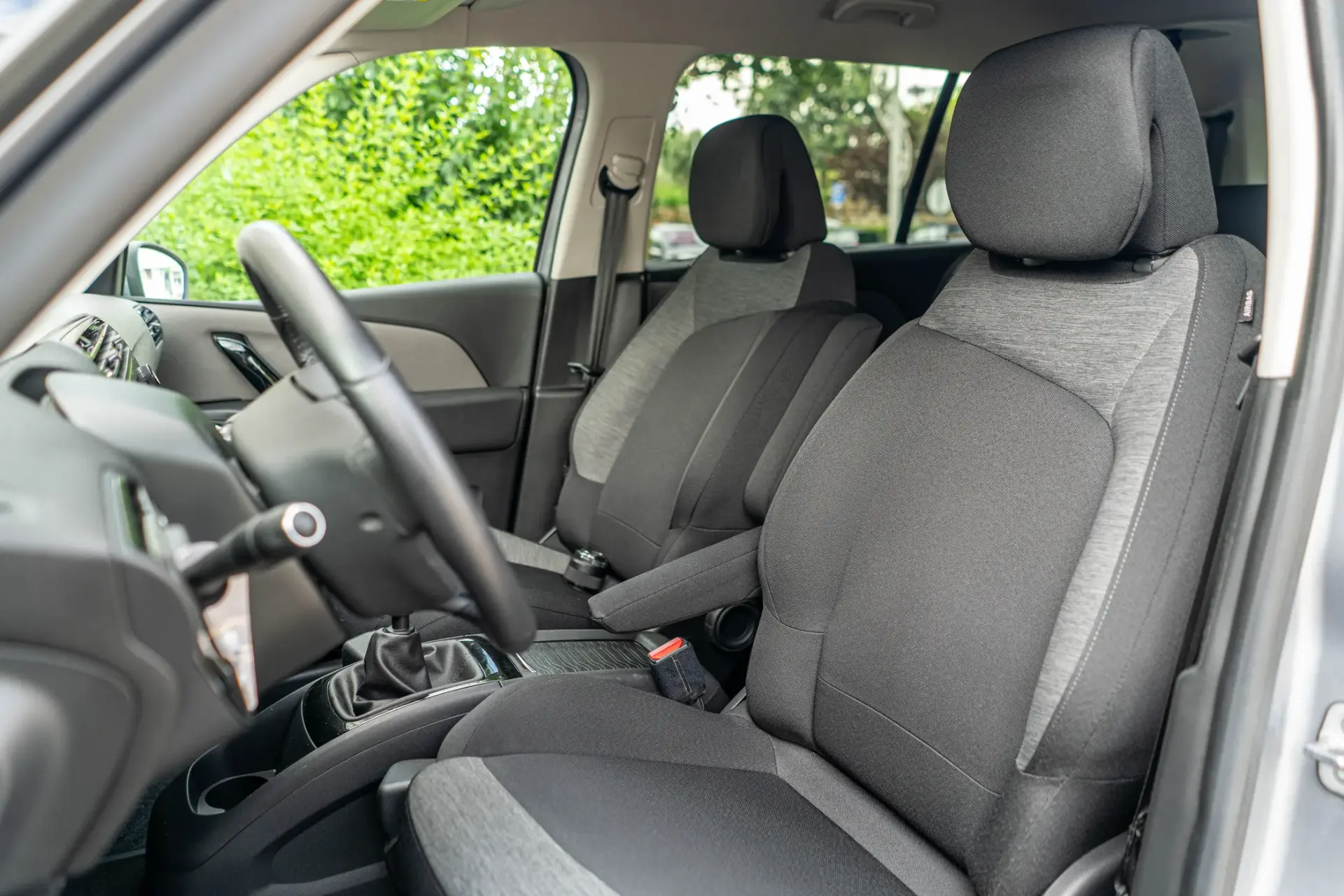 Citroen C4 Spacetourer 1.2 PureTech Feel 30