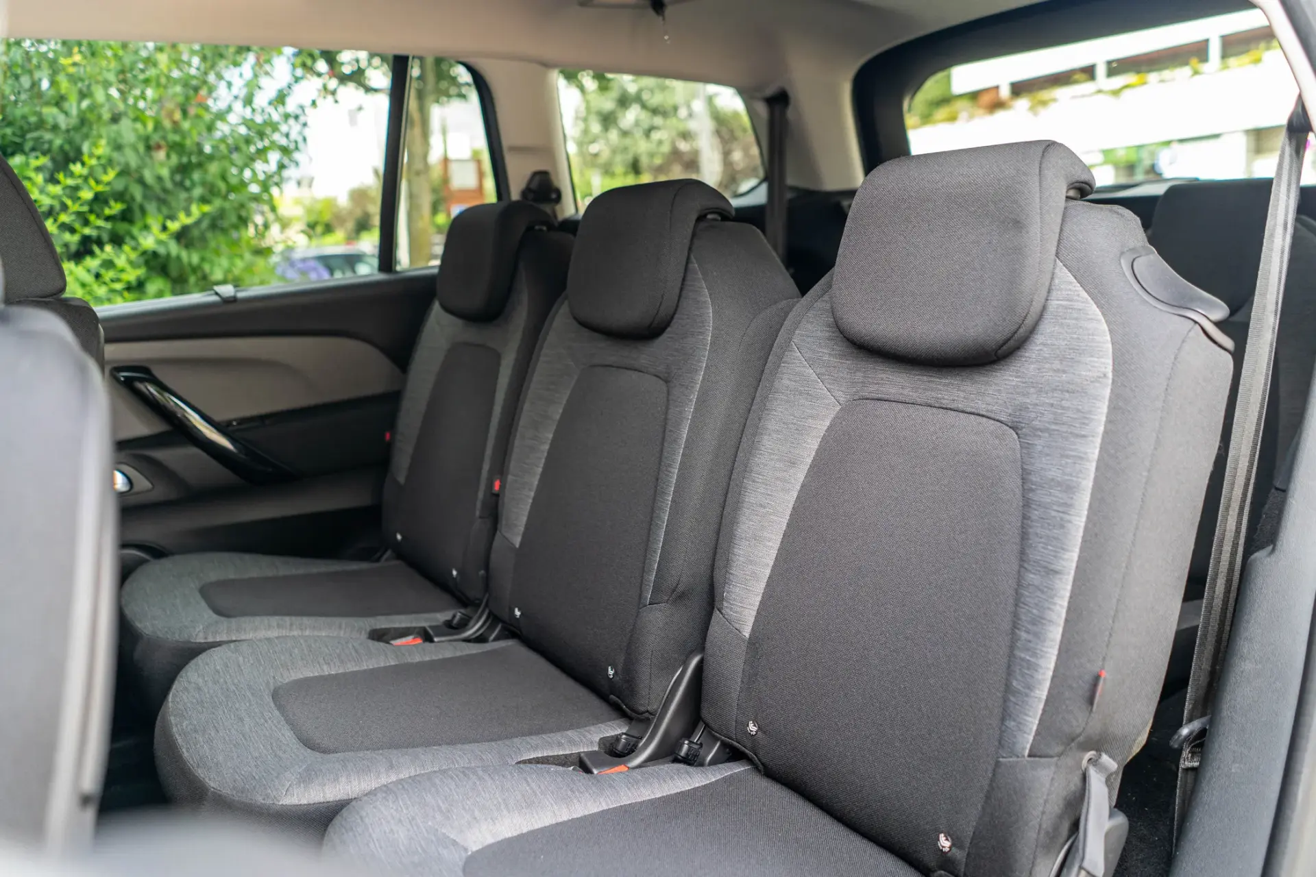 Citroen C4 Spacetourer 1.2 PureTech Feel 31