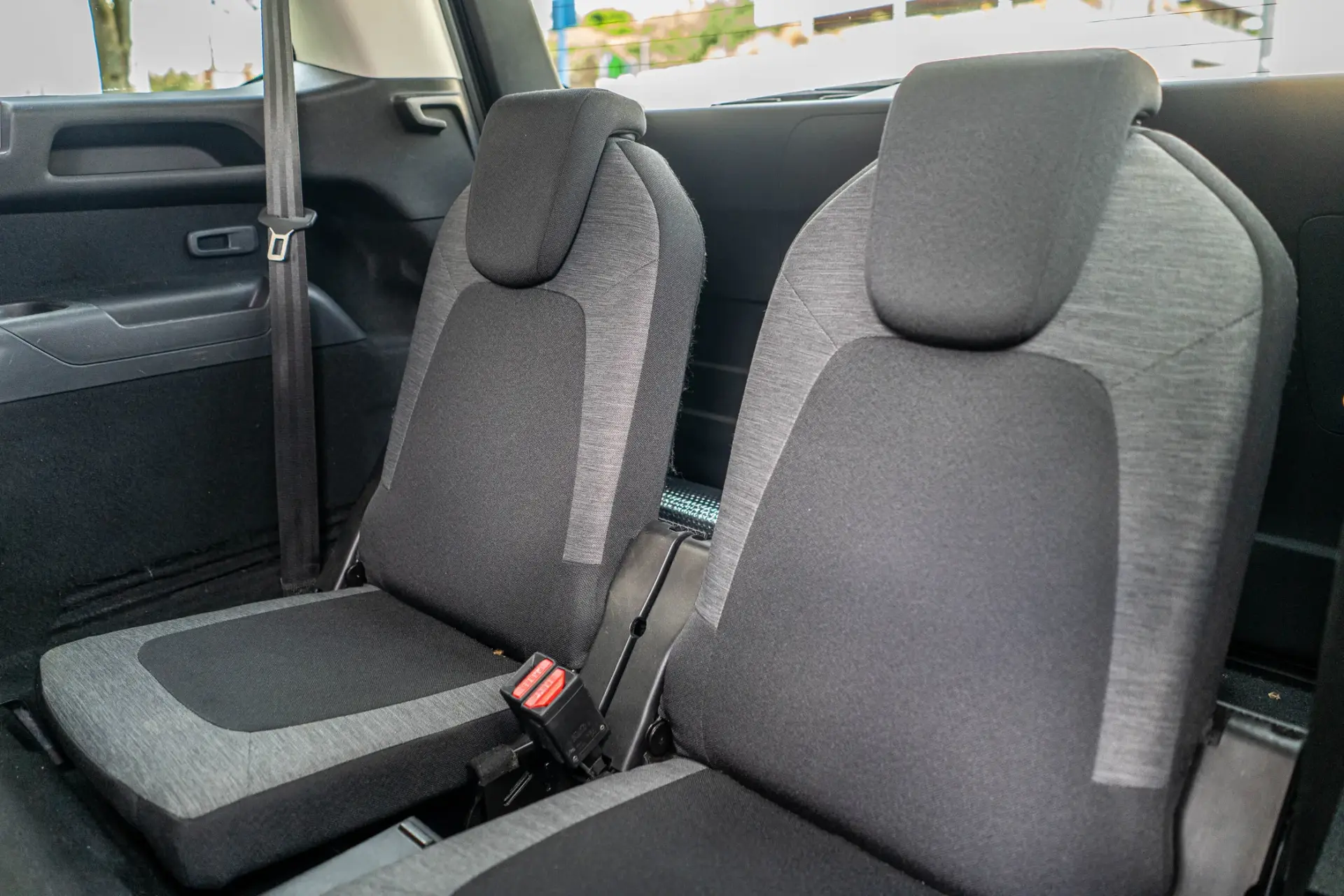 Citroen C4 Spacetourer 1.2 PureTech Feel 32
