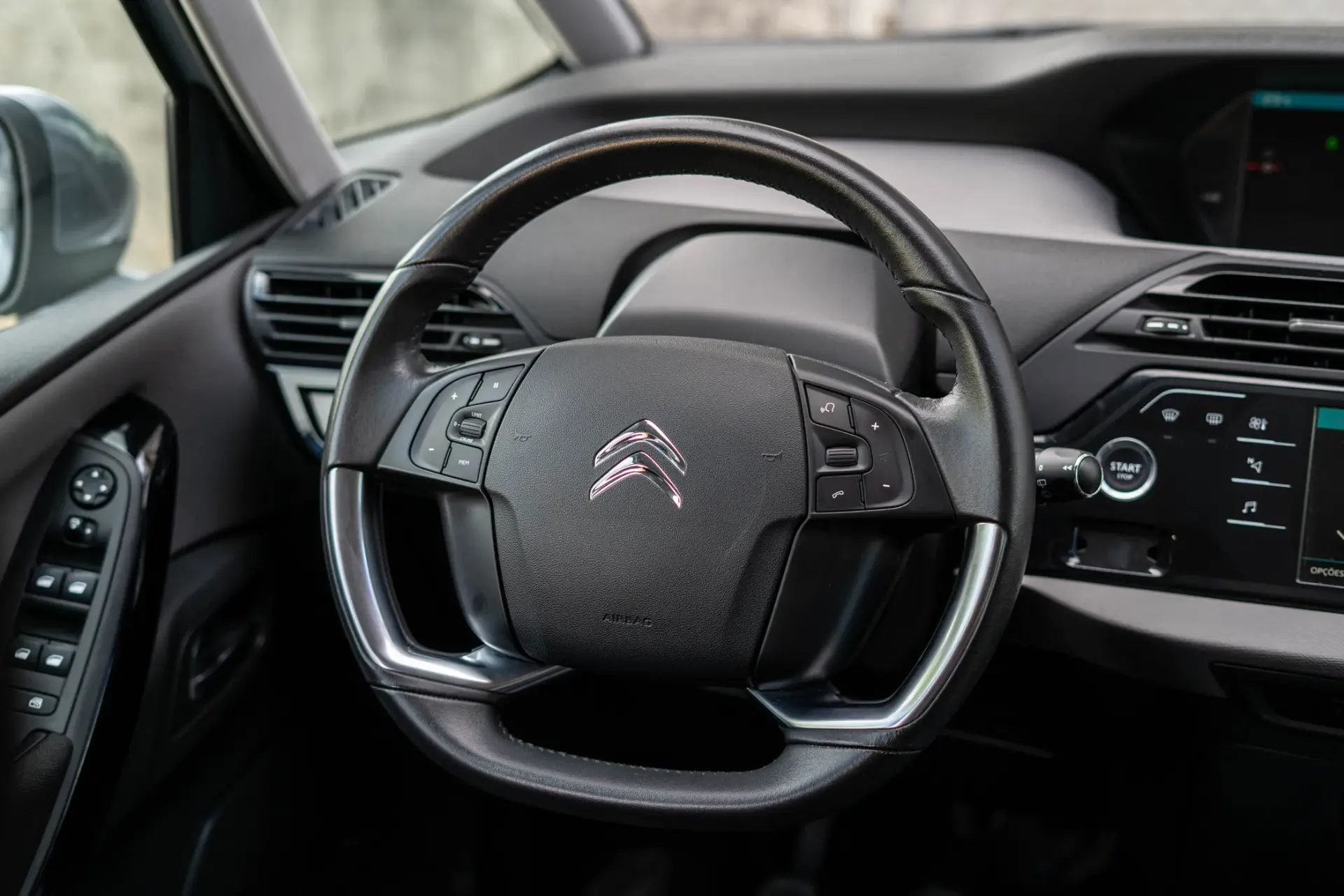 Citroen C4 Spacetourer 1.2 PureTech Feel 49