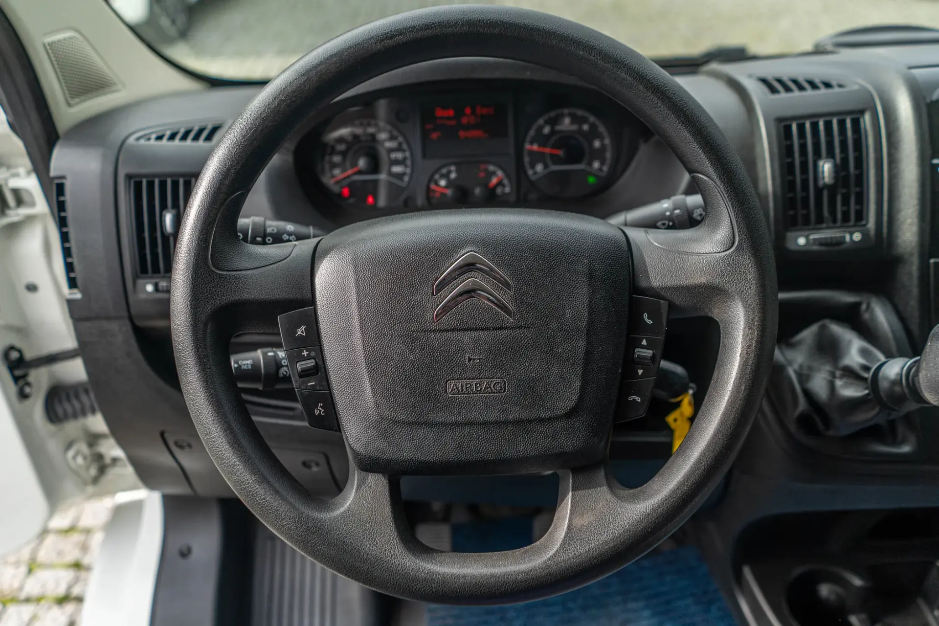 Citroen Jumper 2.0 BlueHDi 30 L2H1 Confort 11