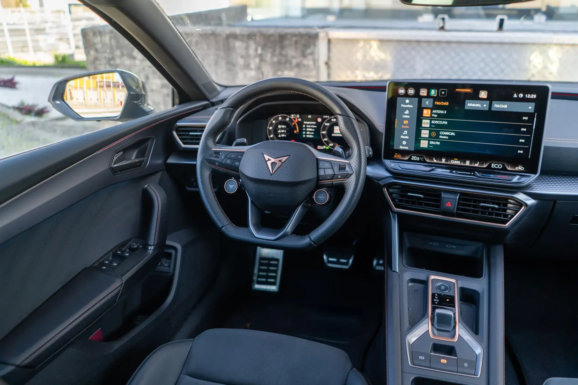 Cupra Leon 1.5 e-Hybrid VZ DSG 7