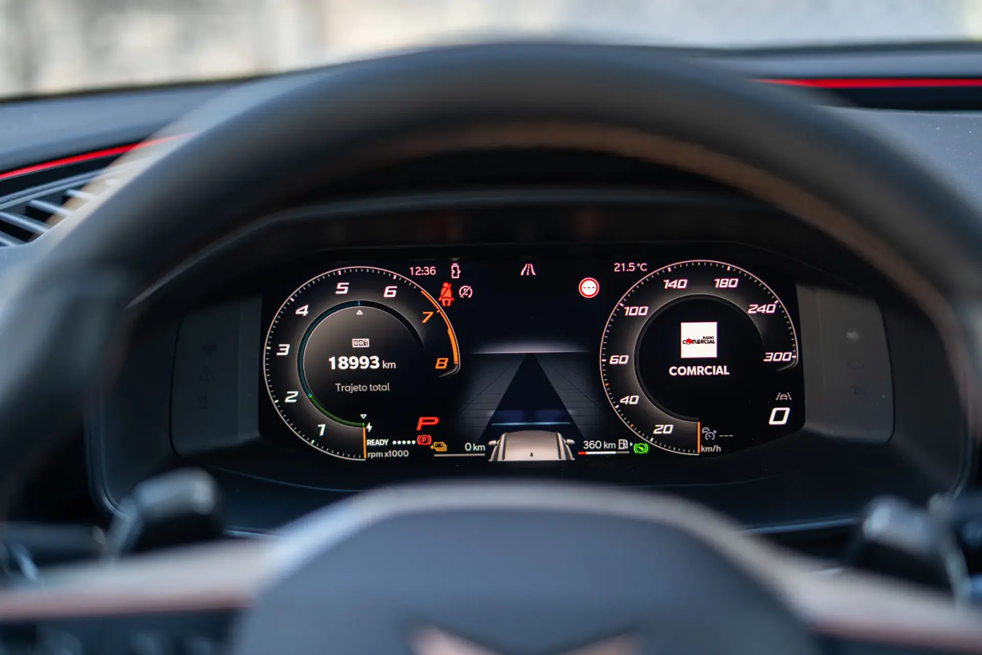 Cupra Leon 1.5 e-Hybrid VZ DSG 17