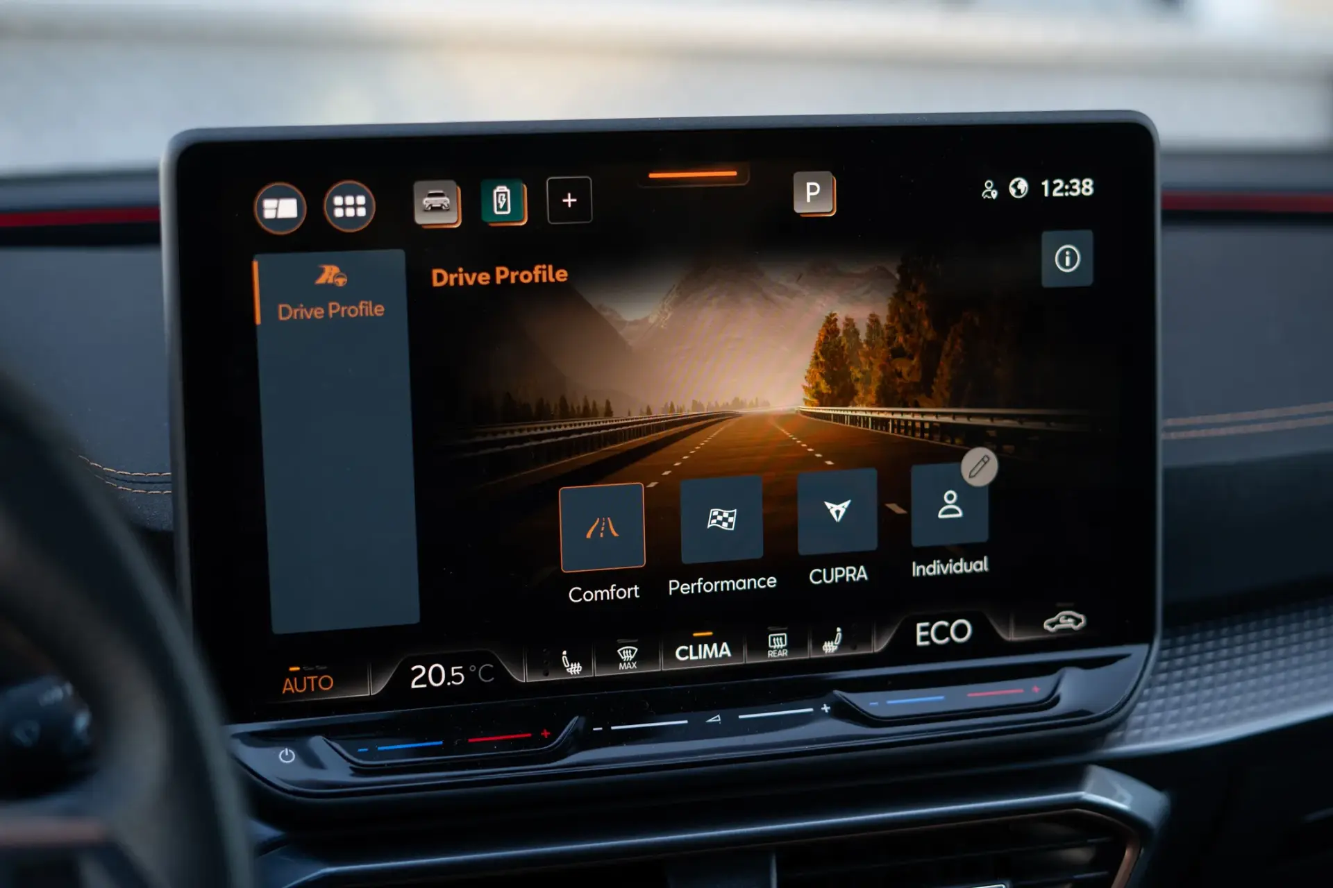 Cupra Leon 1.5 e-Hybrid VZ DSG 21