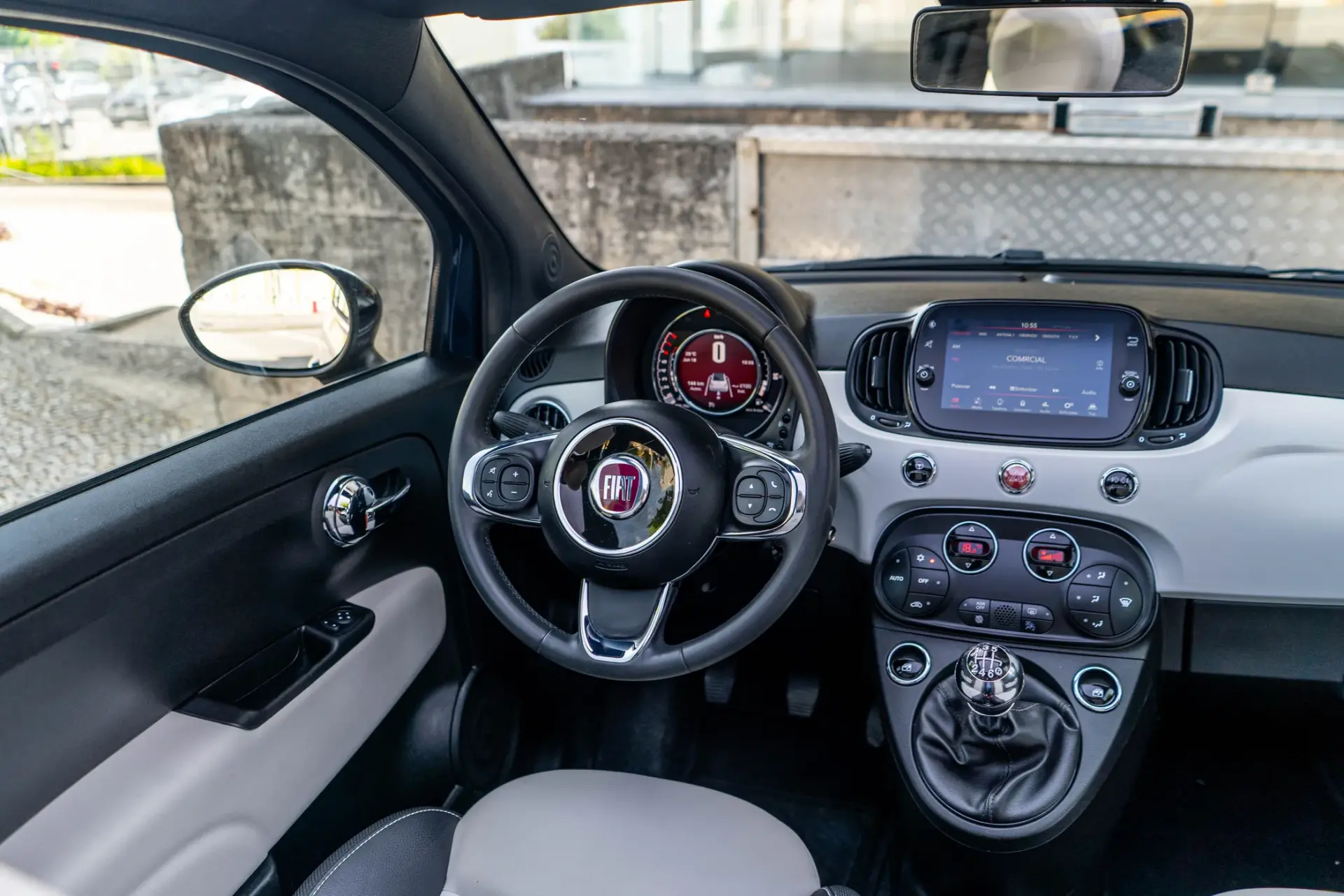 Fiat 500C 1.0 Hybrid Star 9
