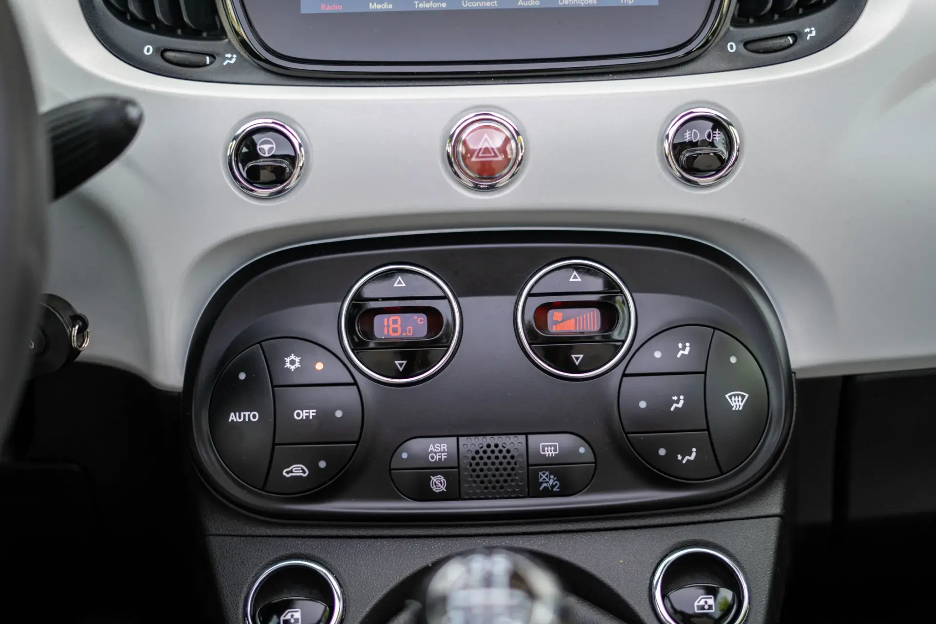 Fiat 500C 1.0 Hybrid Star 33