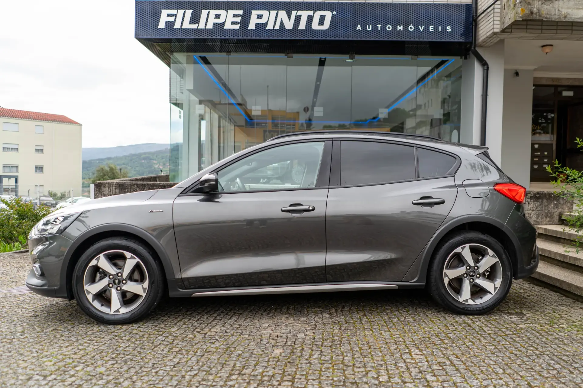 Ford Focus 1.0 EcoBoost Active X 3