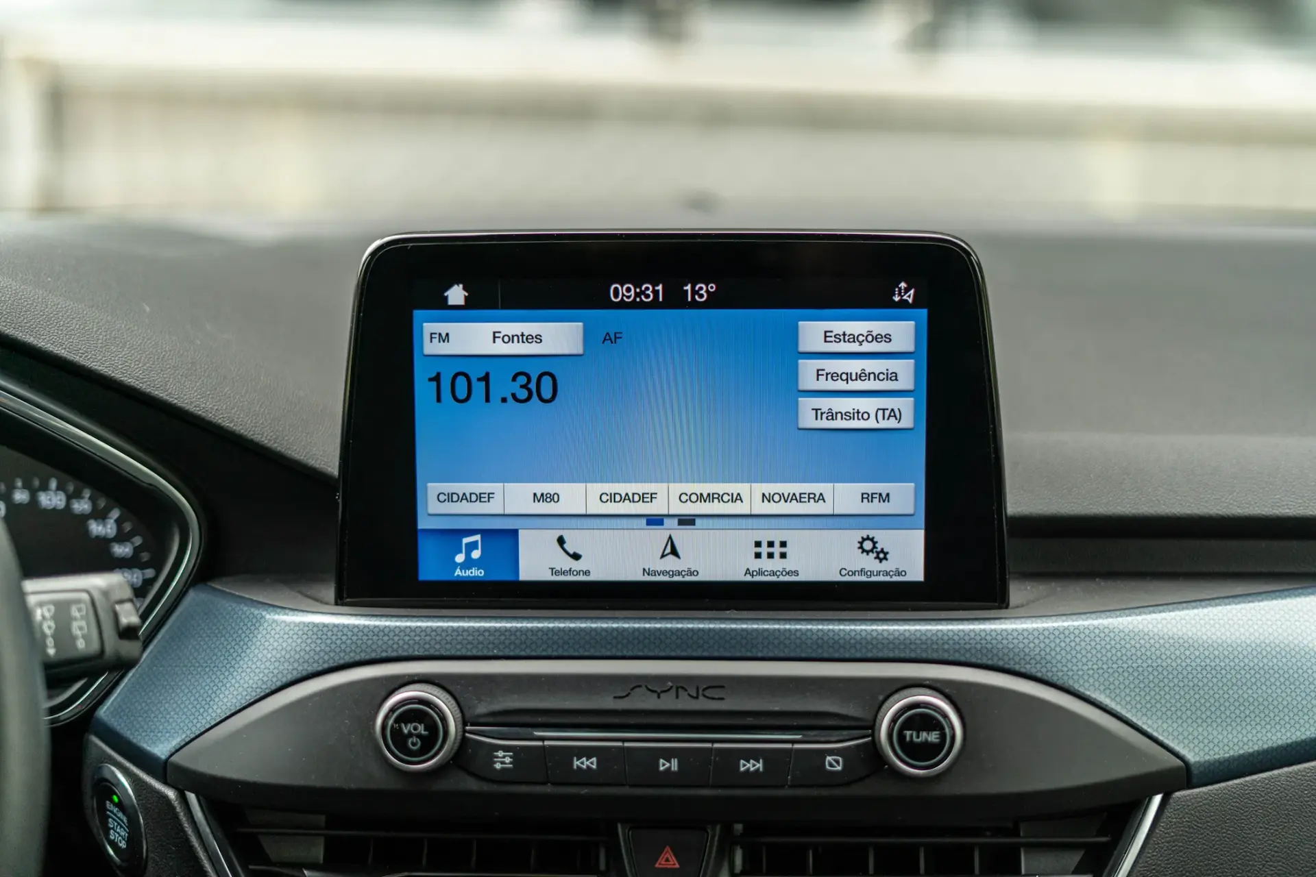 Ford Focus 1.0 EcoBoost Active X 14