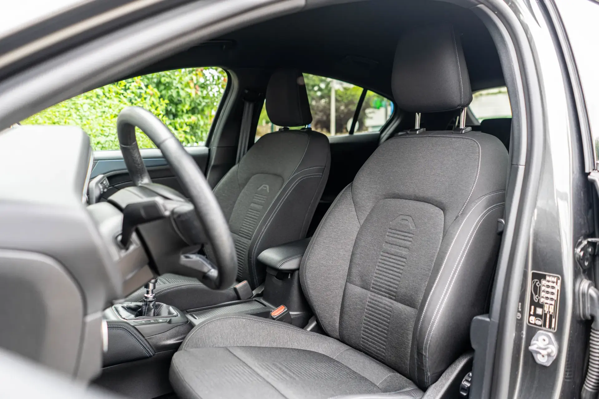 Ford Focus 1.0 EcoBoost Active X 30