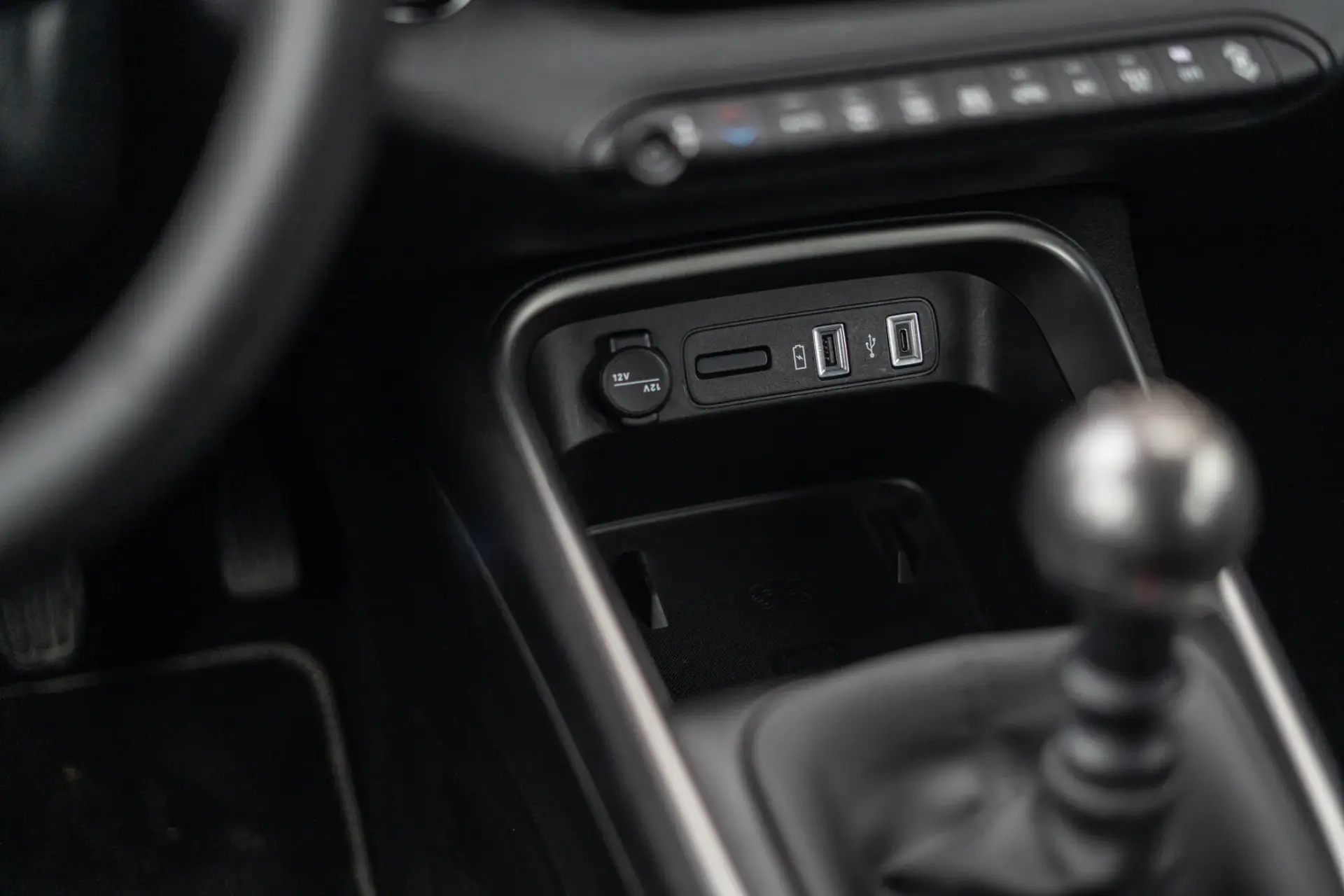 Jeep Avenger 1.2 GSE T3 Altitude 43