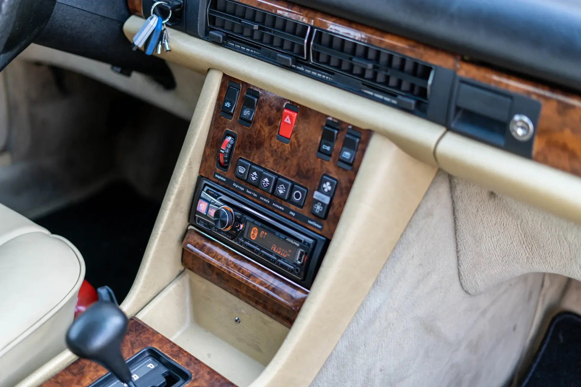 Mercedes-Benz 500 500 SEC W126 V8 231cv Auto 13