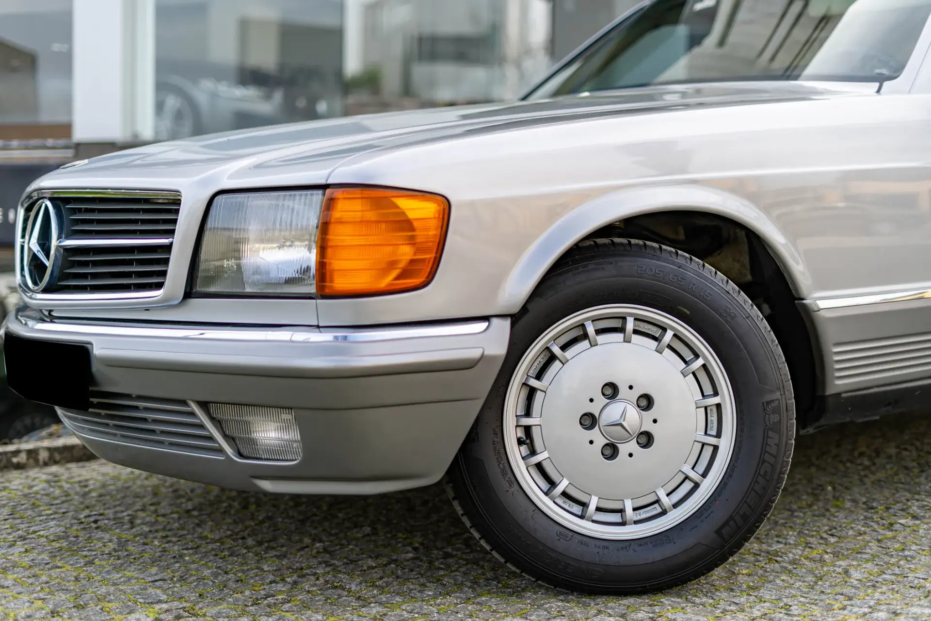 Mercedes-Benz 500 500 SEC W126 V8 231cv Auto 34
