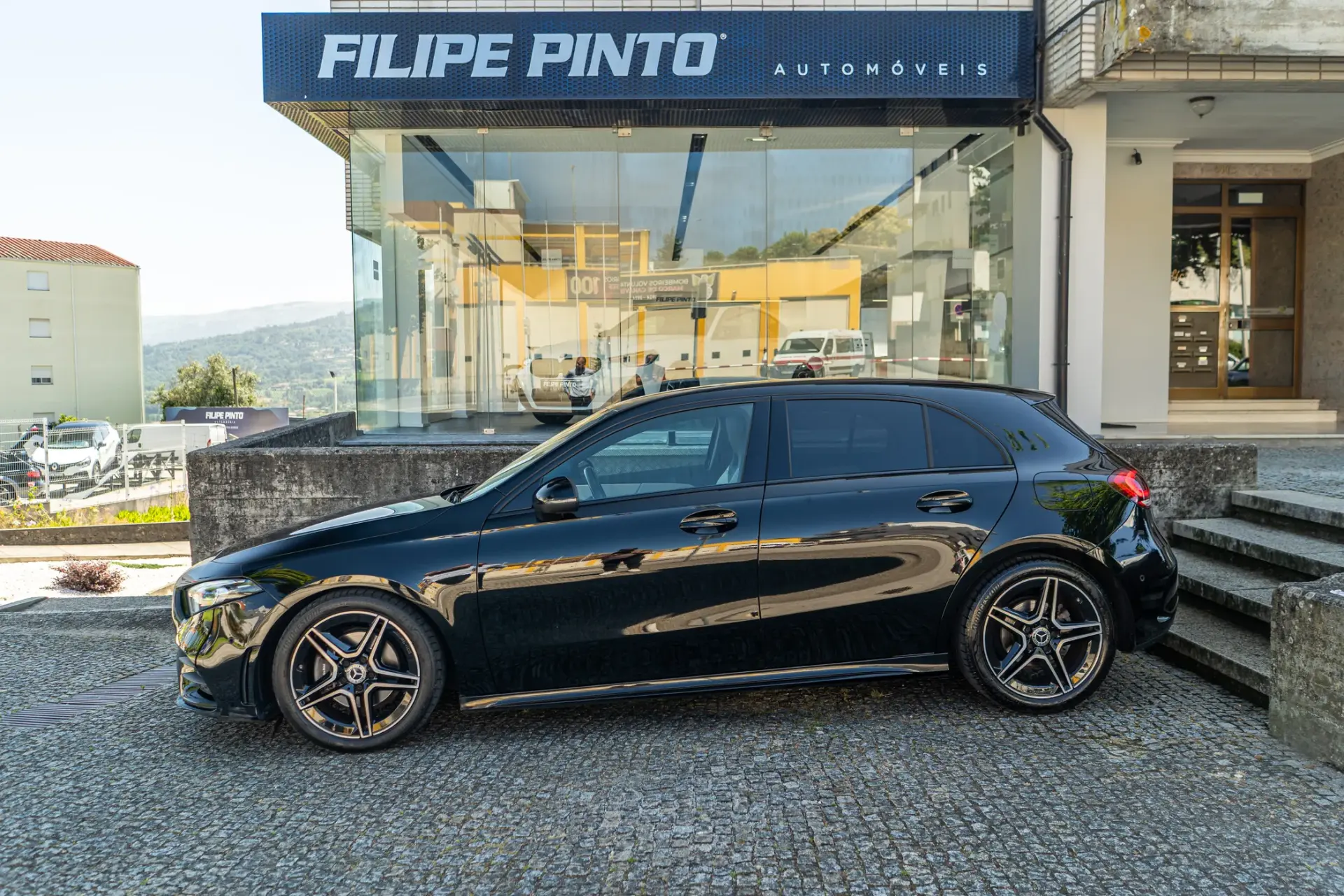 Mercedes-Benz A 160 AMG Line 3