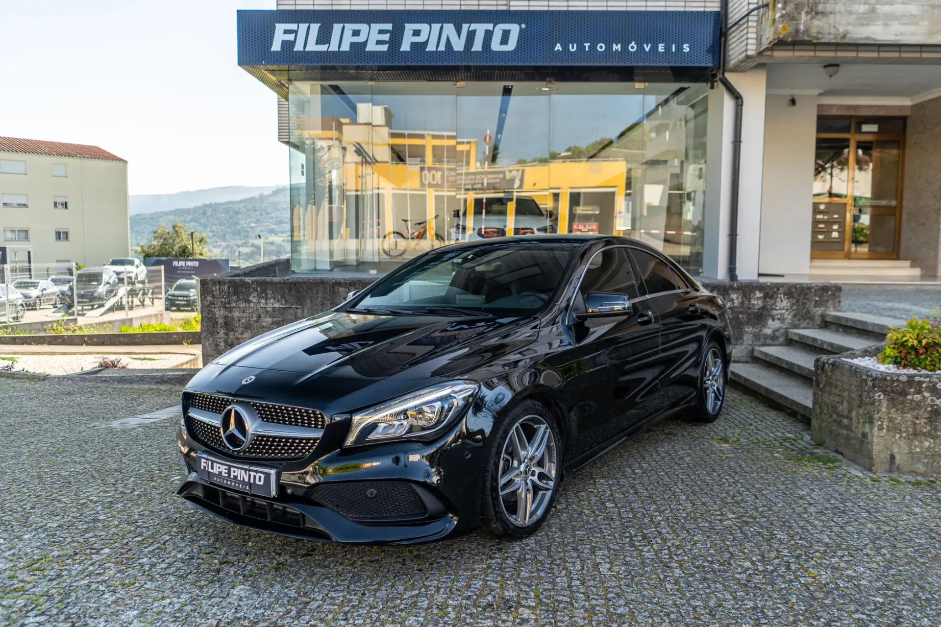 Mercedes-Benz CLA 180 d AMG Line 1