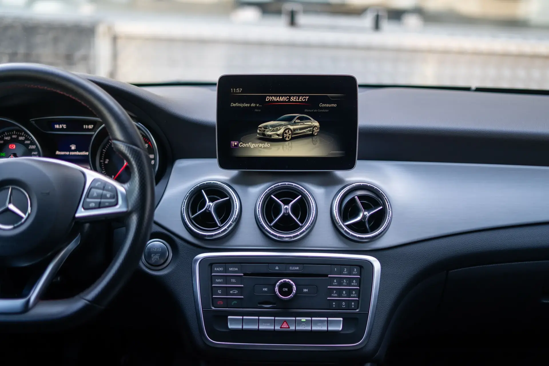 Mercedes-Benz CLA 180 d AMG Line 20