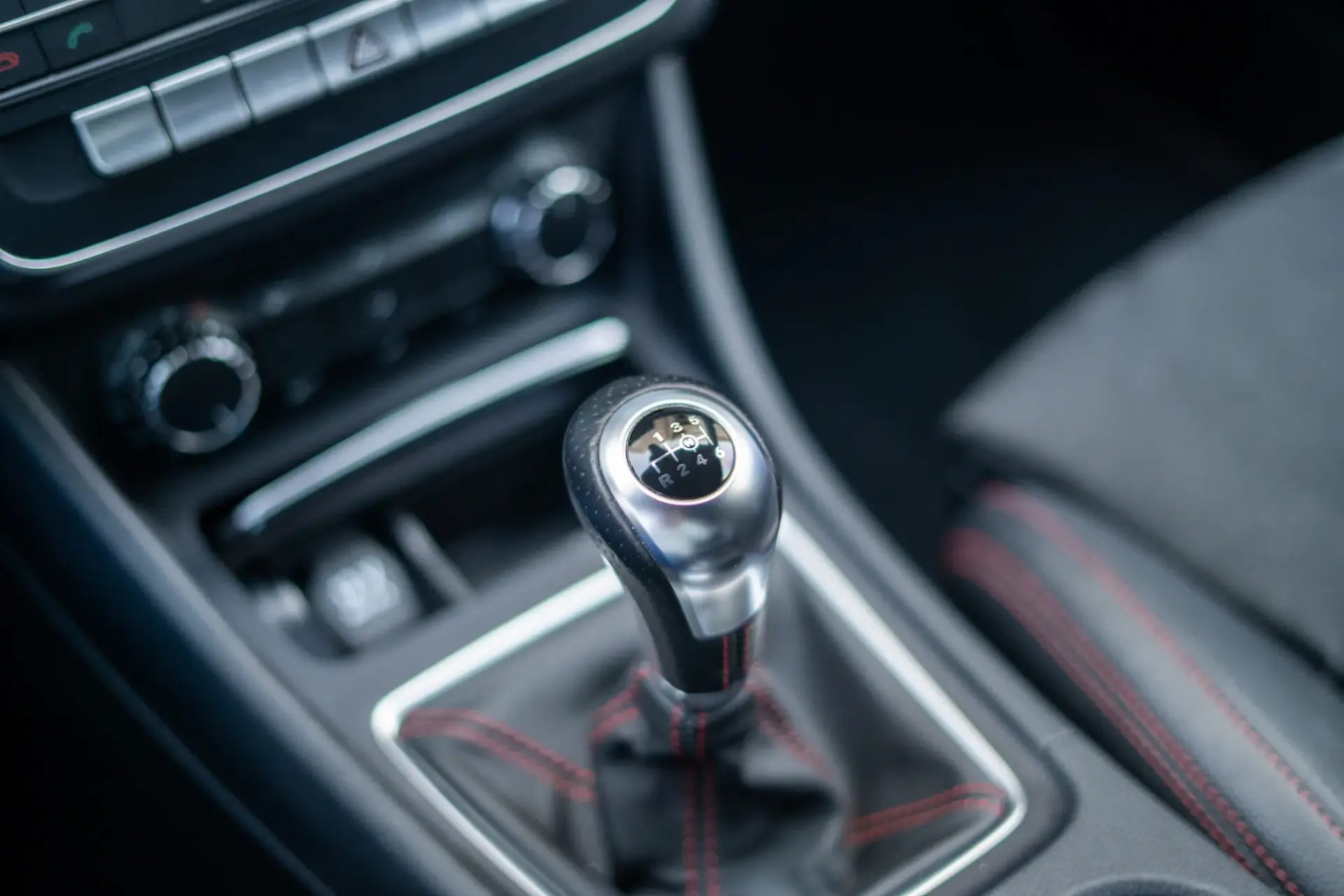 Mercedes-Benz CLA 180 d AMG Line 32