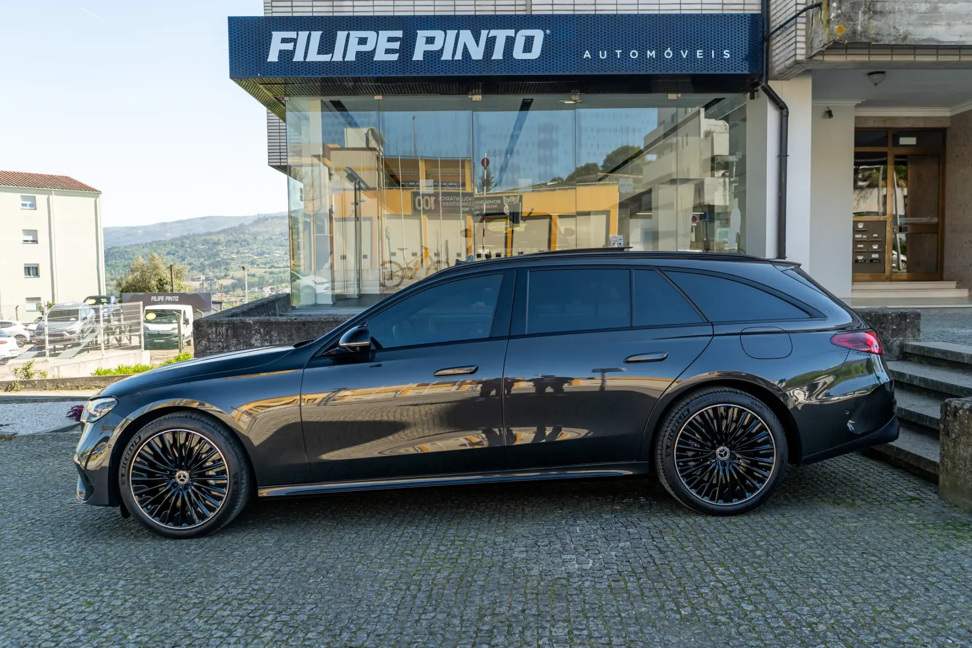 Mercedes-Benz E 300 e Station 6