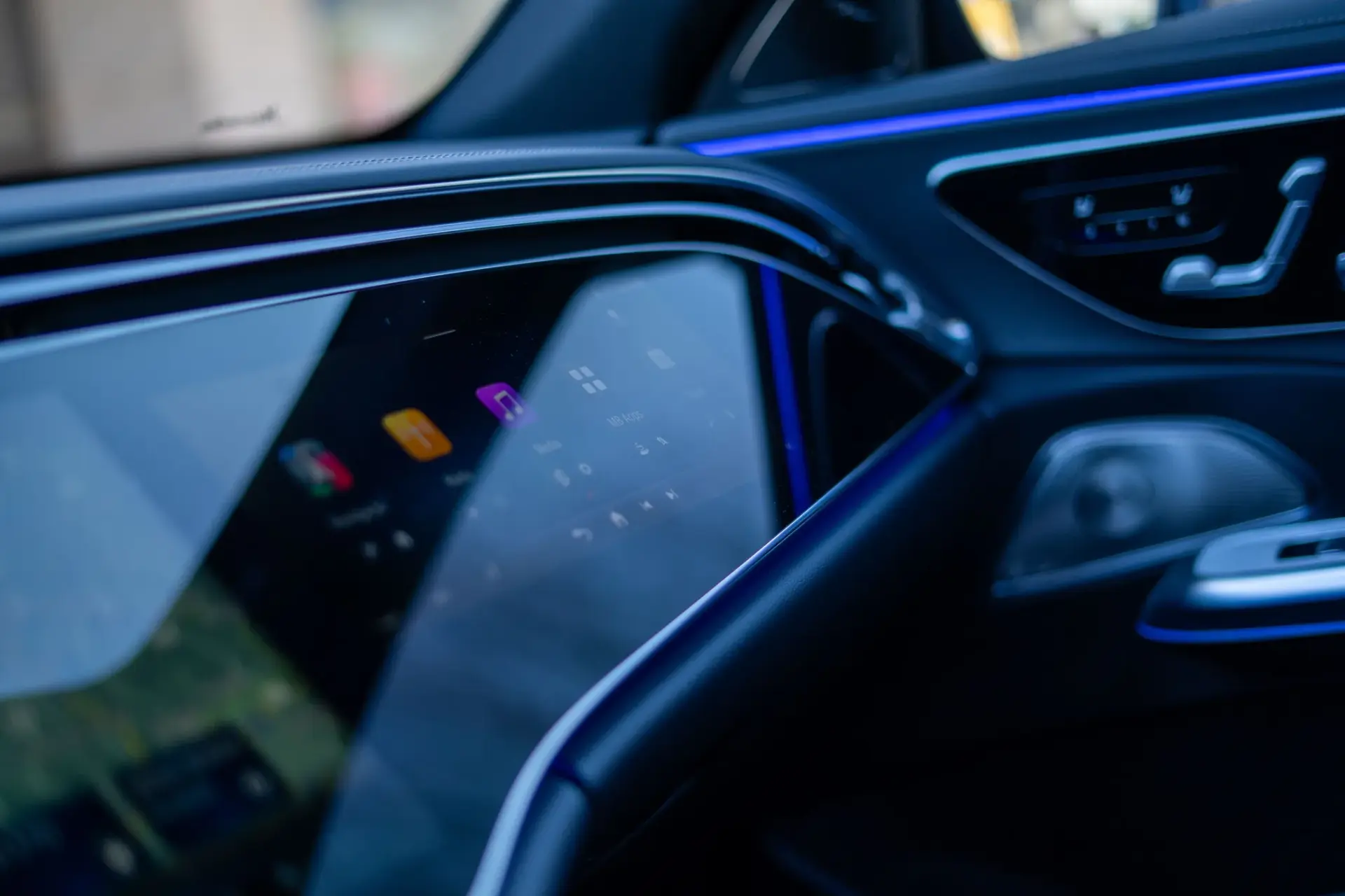 Mercedes-Benz E 300 e Station 60