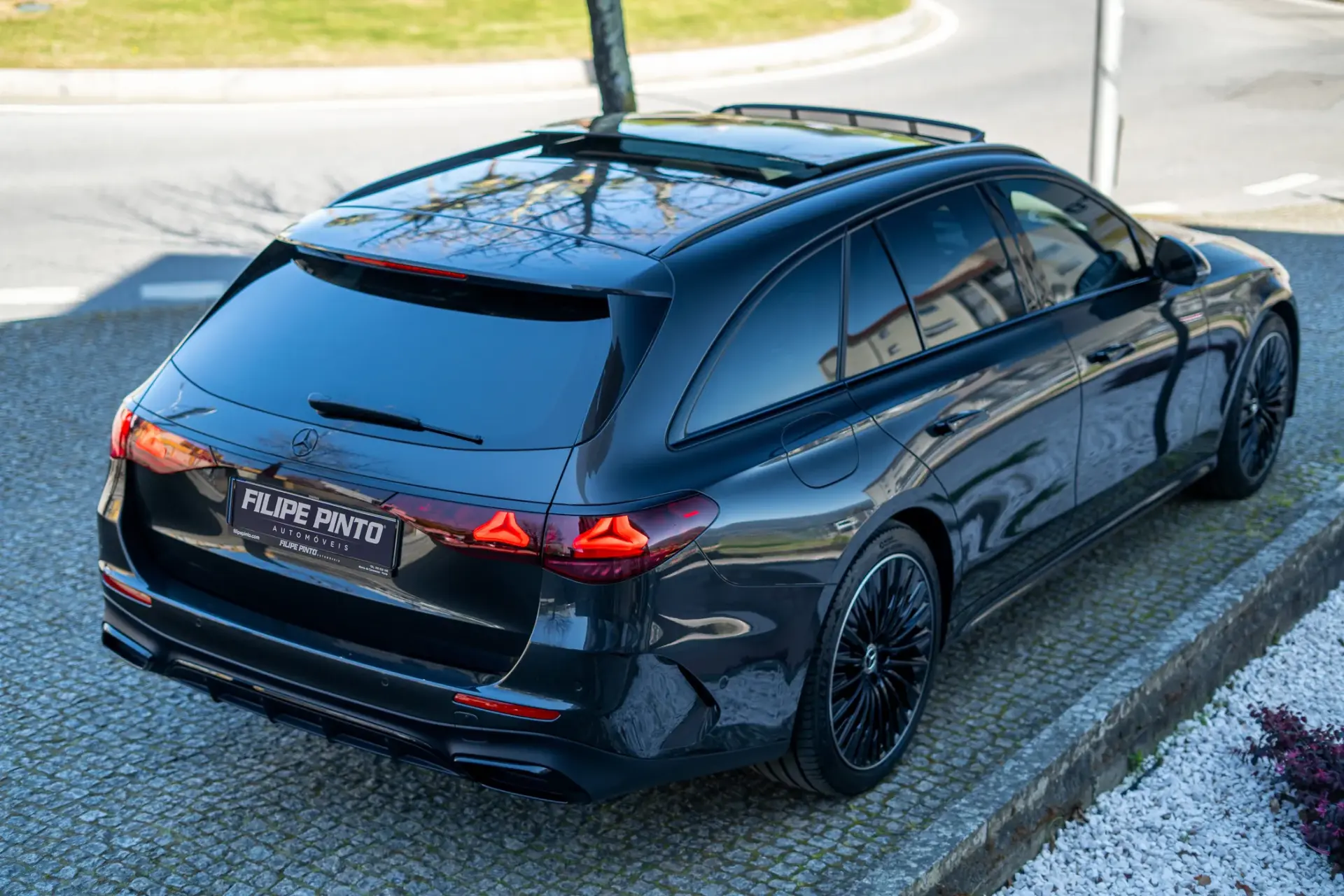 Mercedes-Benz E 300 e Station 82