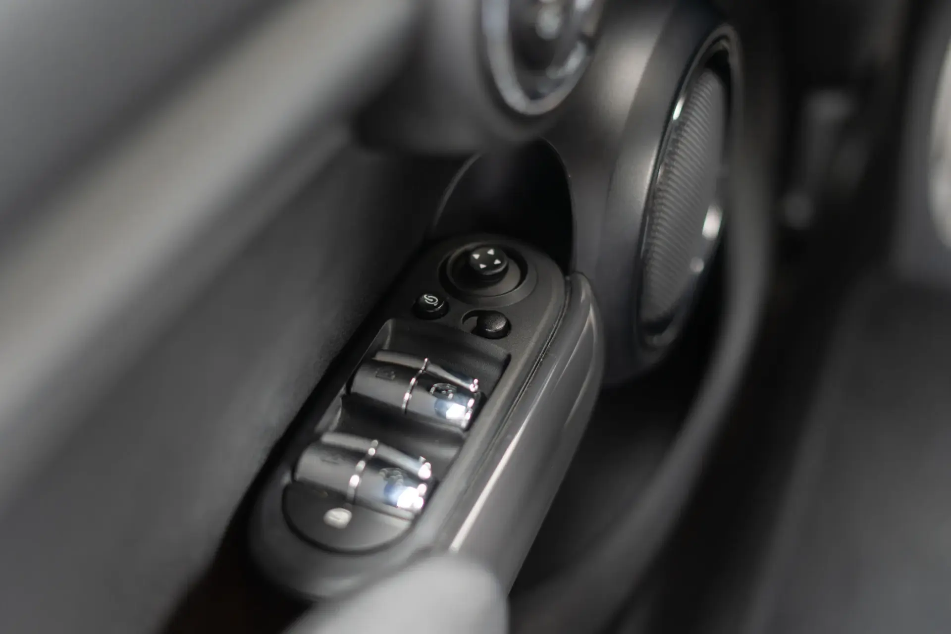 MINI 5 Portas Cooper Premium JCW Auto 45