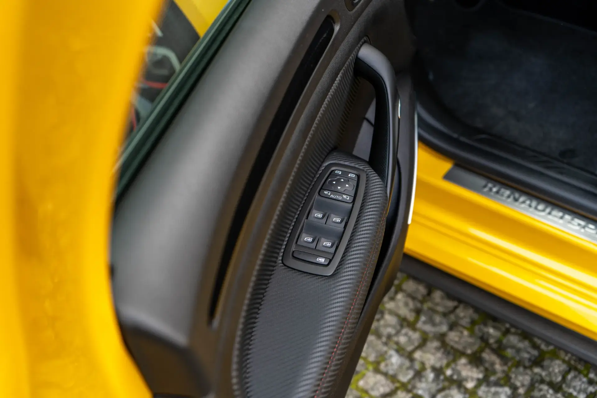 Renault Mégane 1.8 TCe R.S. Trophy 68