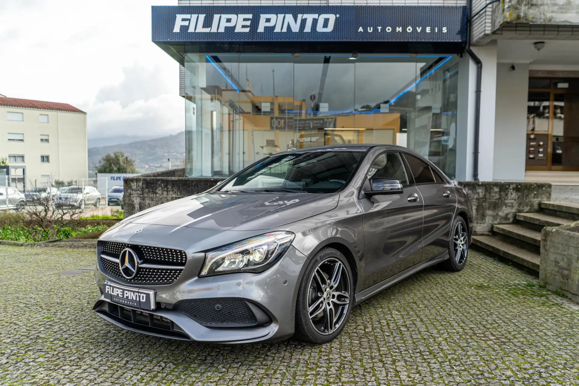 Mercedes-Benz CLA 180 d AMG Line 1