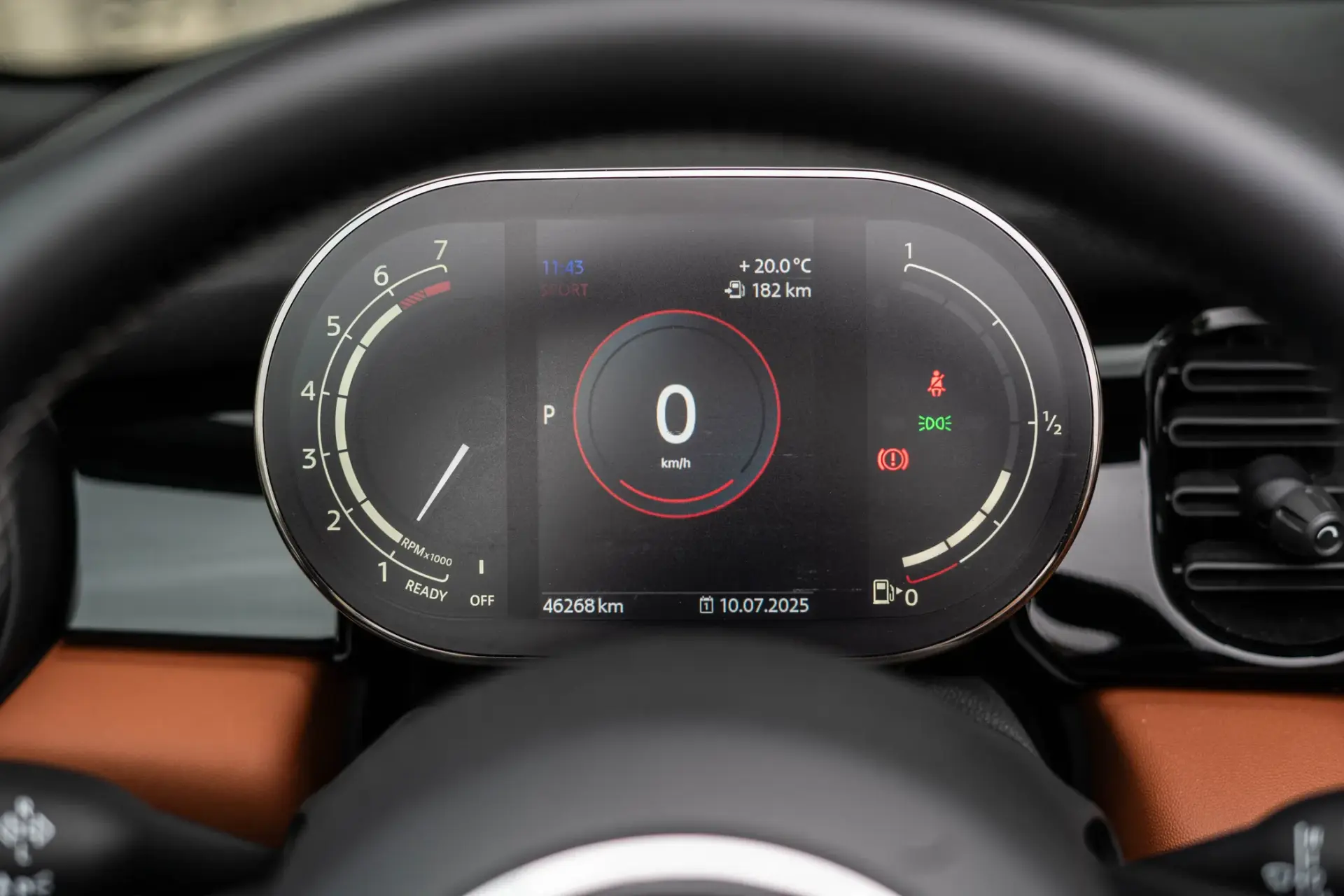 MINI Cabrio Cooper Premium Extra JCW Auto 16