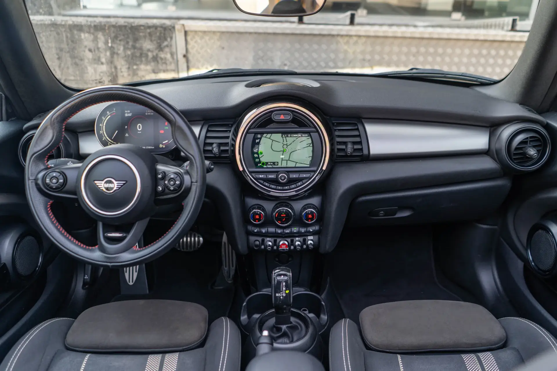 MINI Cabrio Cooper Premium Extra JCW Auto 7