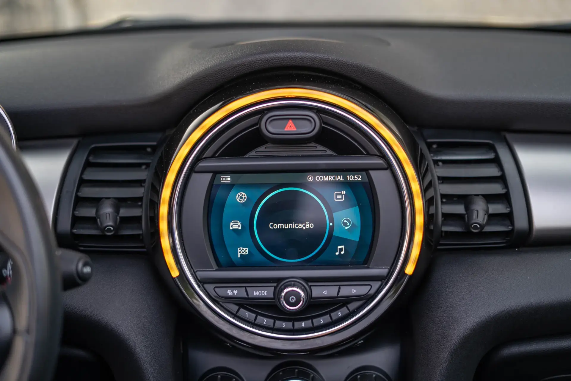 MINI Cabrio Cooper Premium Extra JCW Auto 21