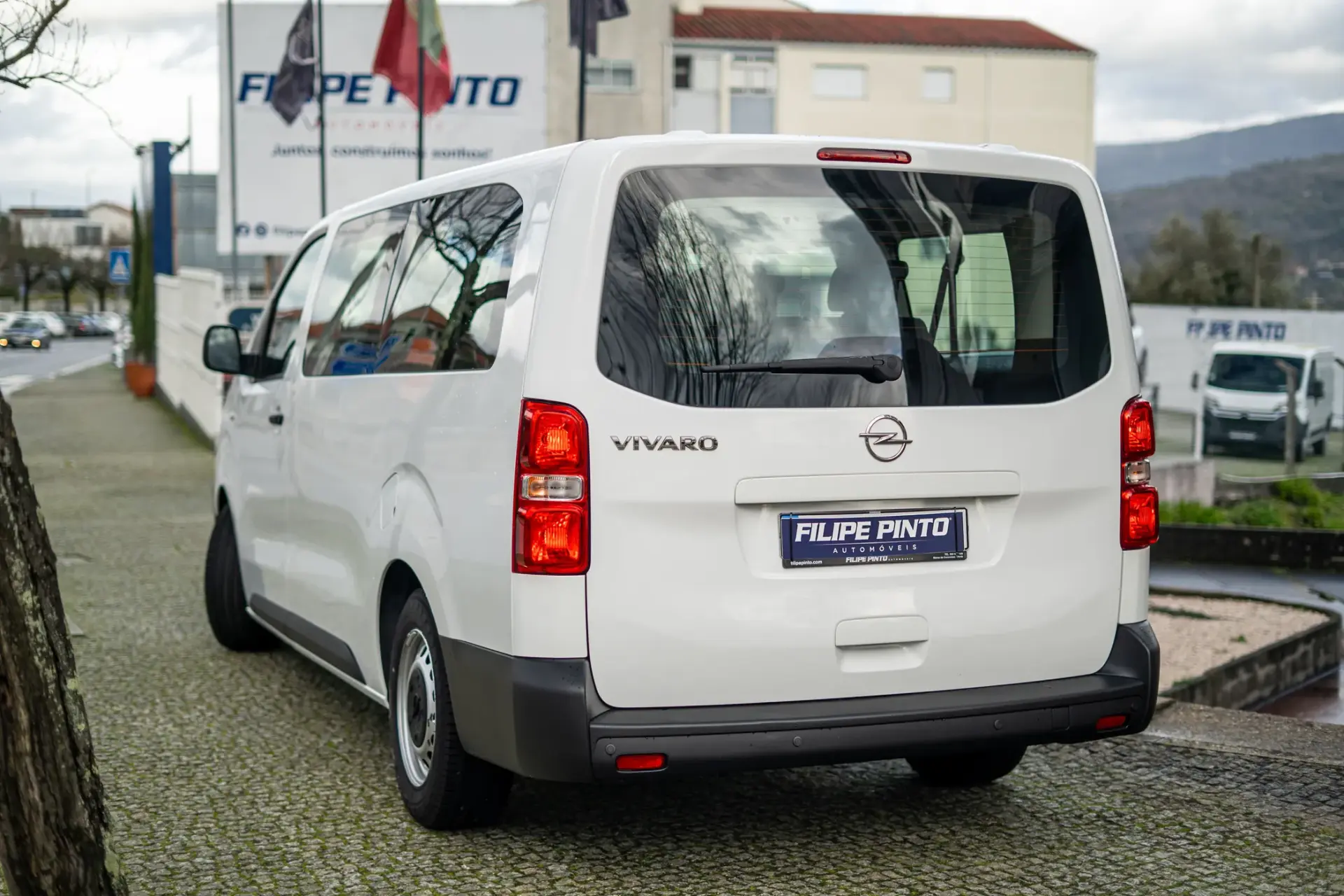 Opel Vivaro 1.5 CDTi L3H1 Essentia 28