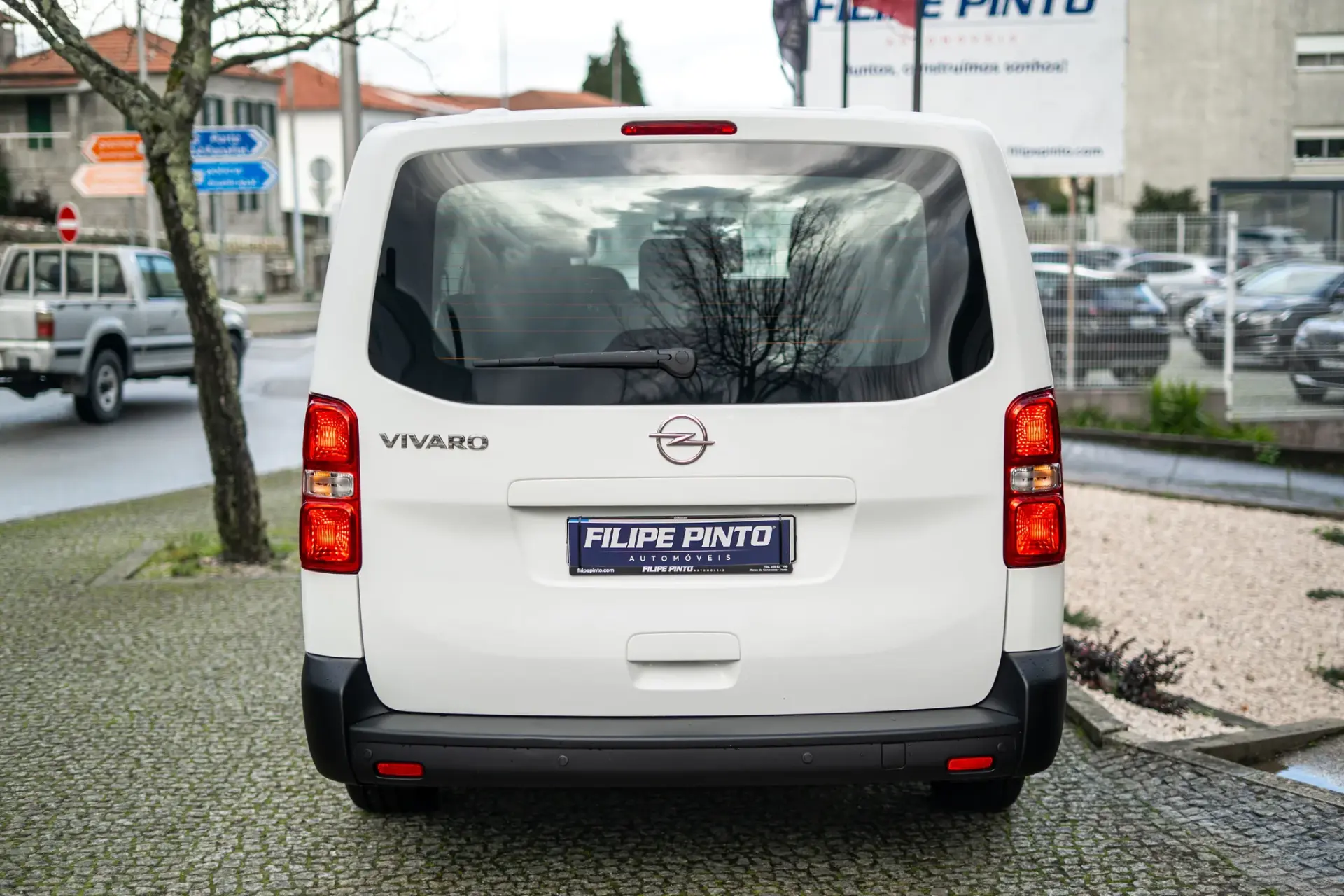 Opel Vivaro 1.5 CDTi L3H1 Essentia 27