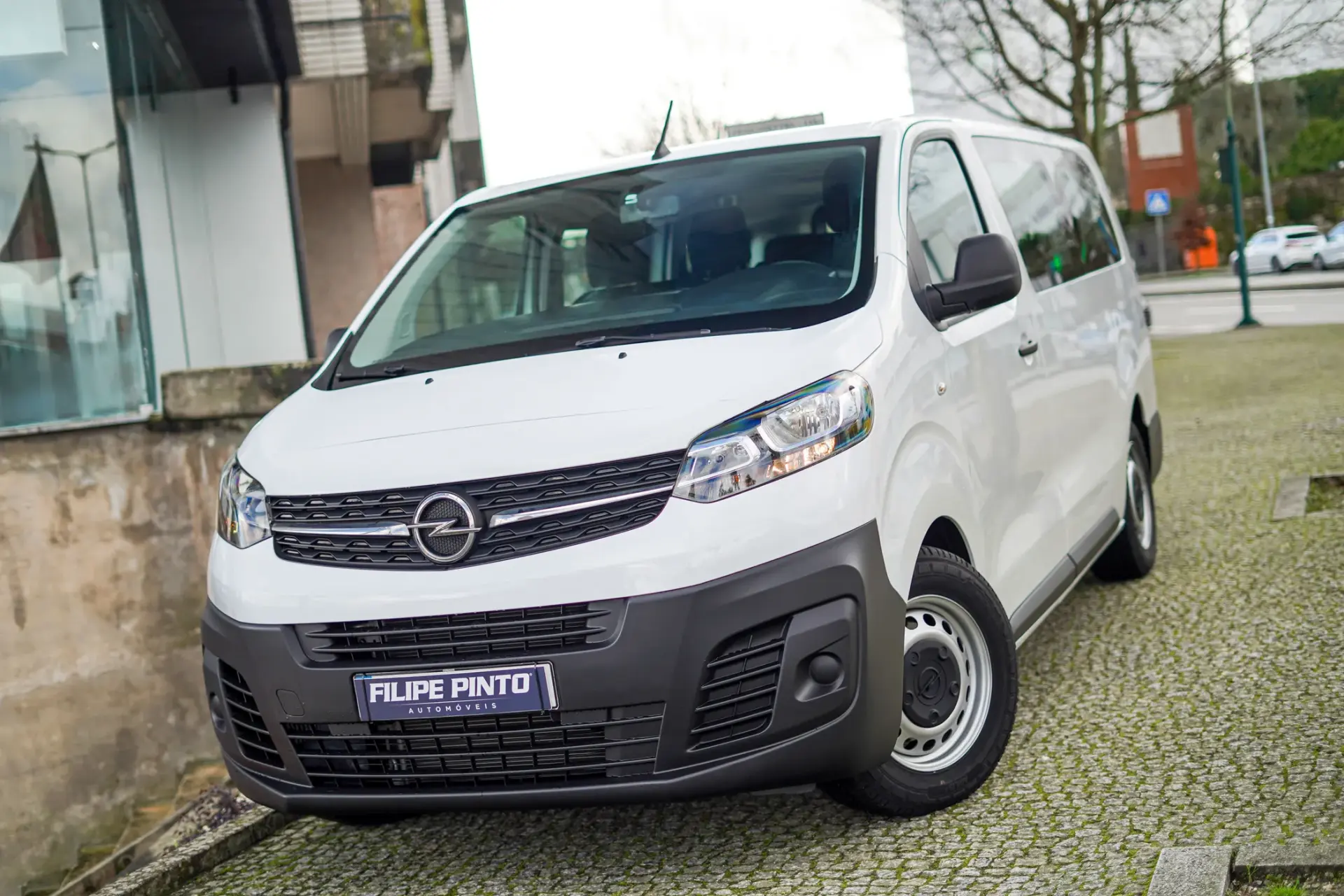 Opel Vivaro 1.5 CDTi L3H1 Essentia 43